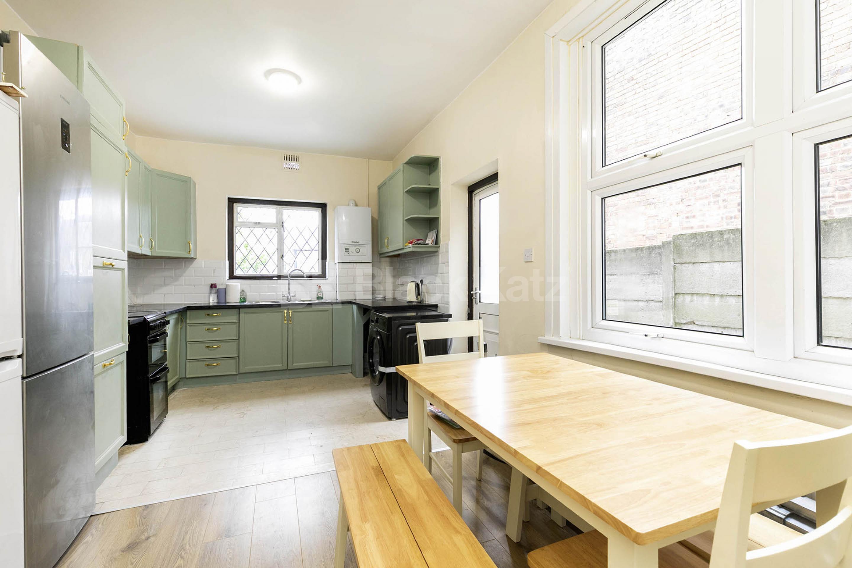 Refurbished 5 bedroom property with stunning rear garden Falkland Road, Harringay N8